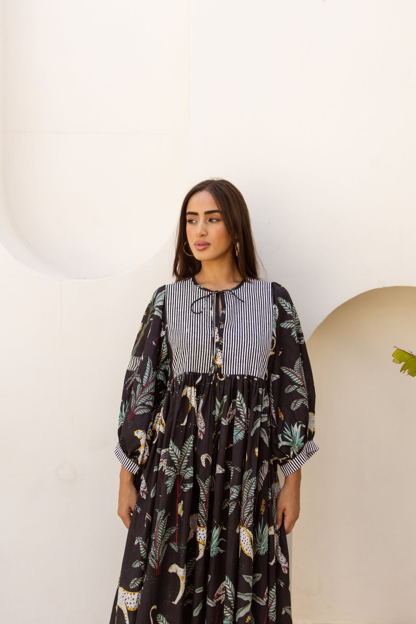 Tara Mid Dress Midnight Noir Safari