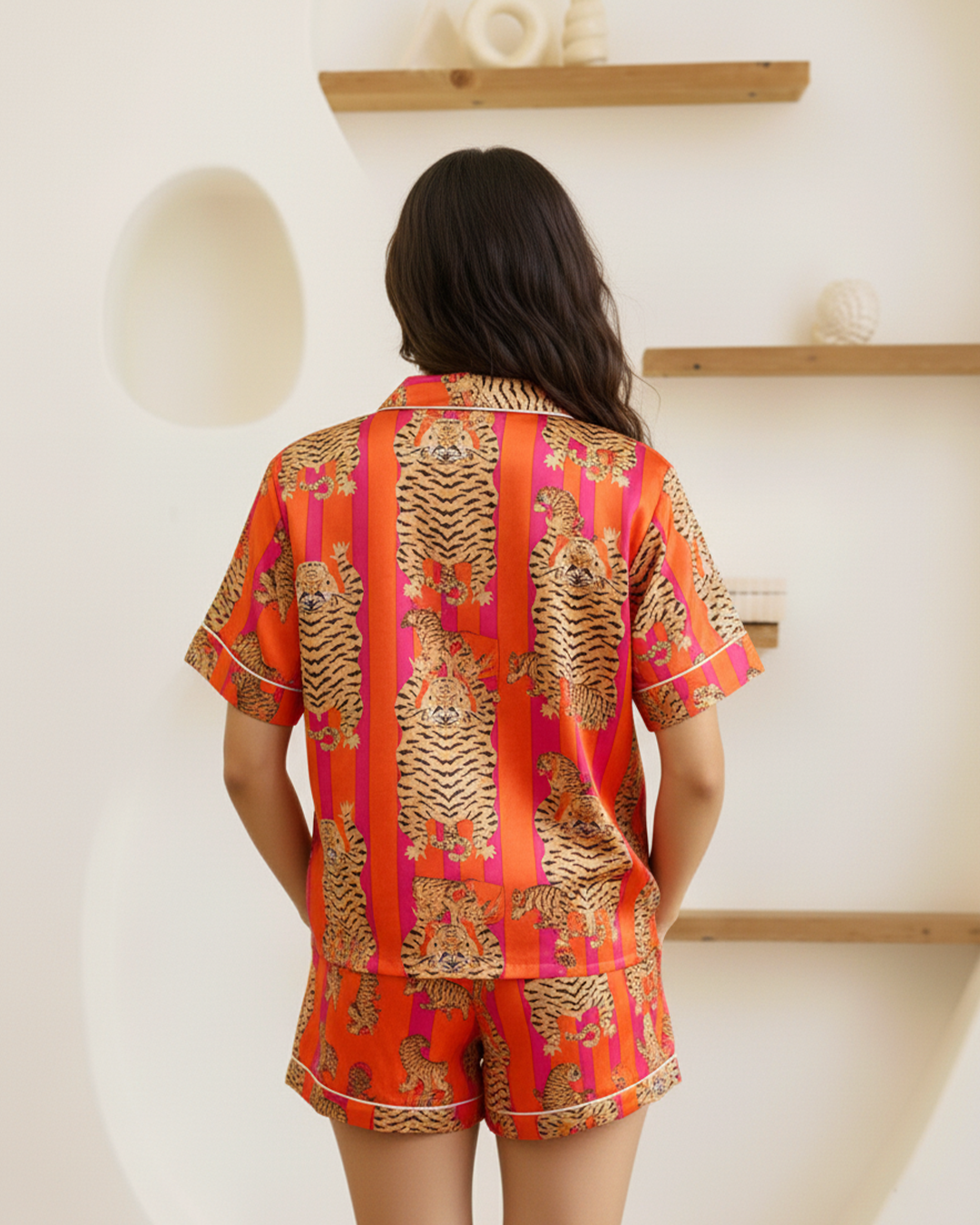 Amrita Pajamas Set Red Tigress