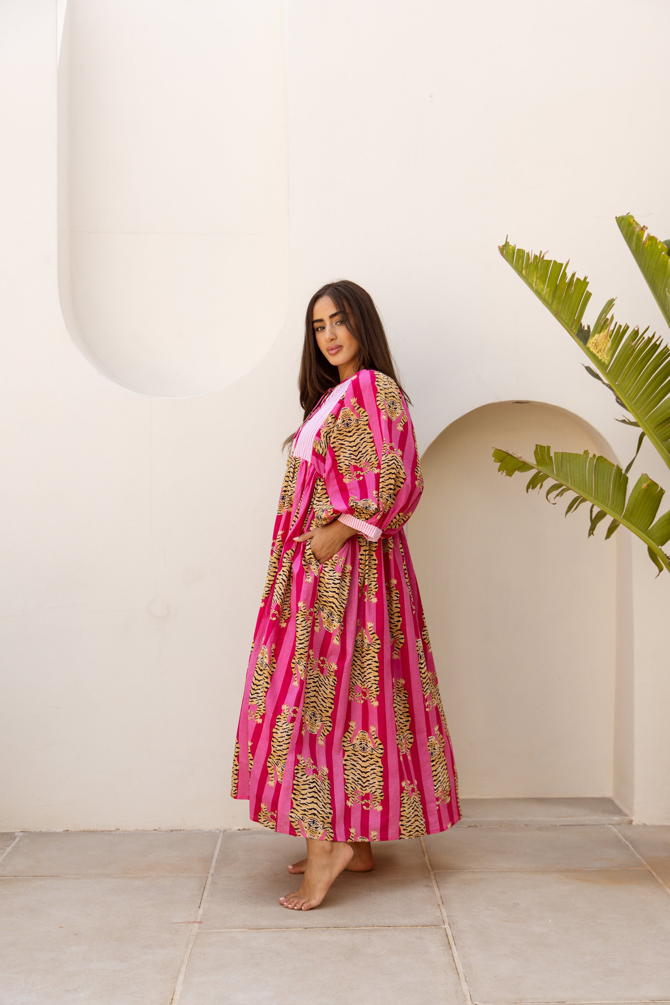 Tara Midi Dress Fuchsia Royale Tigress