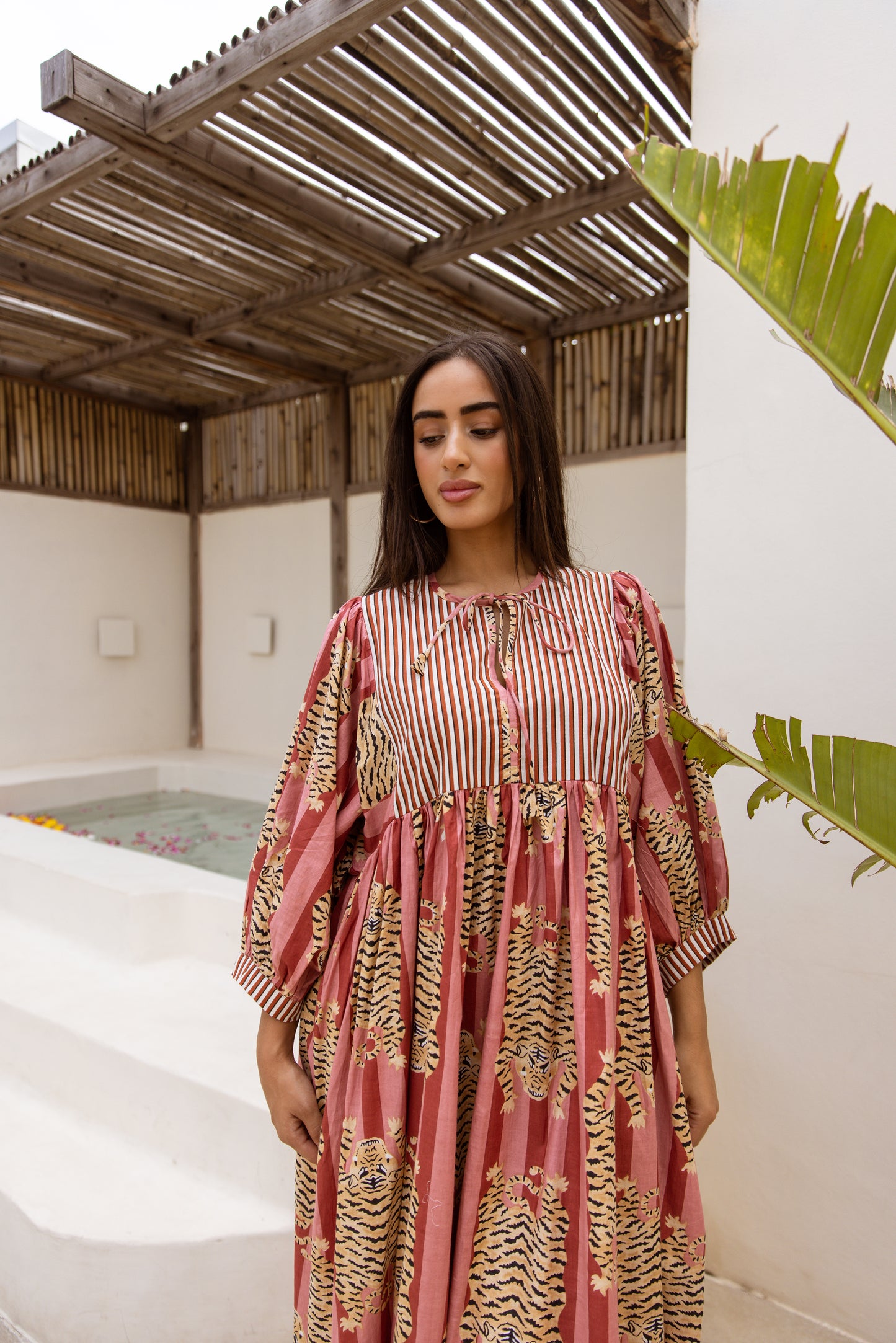 Tara Mid Dress Rosewood Tigress