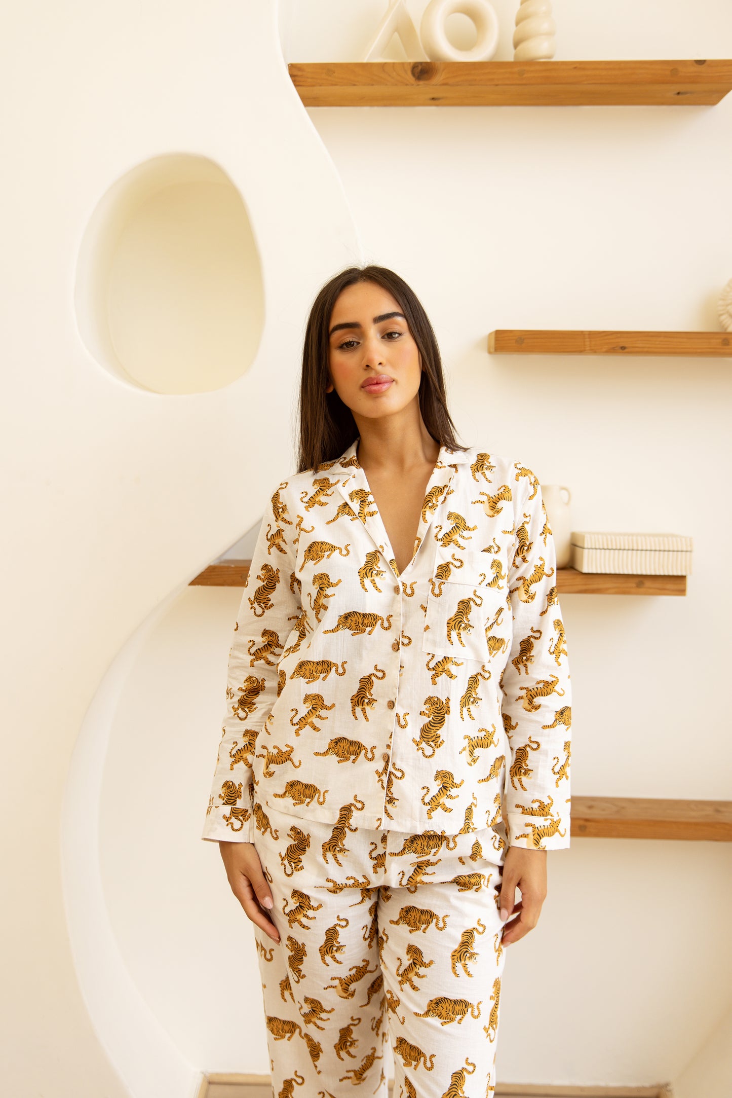 Amrita Pajamas Set Ivory Tigress