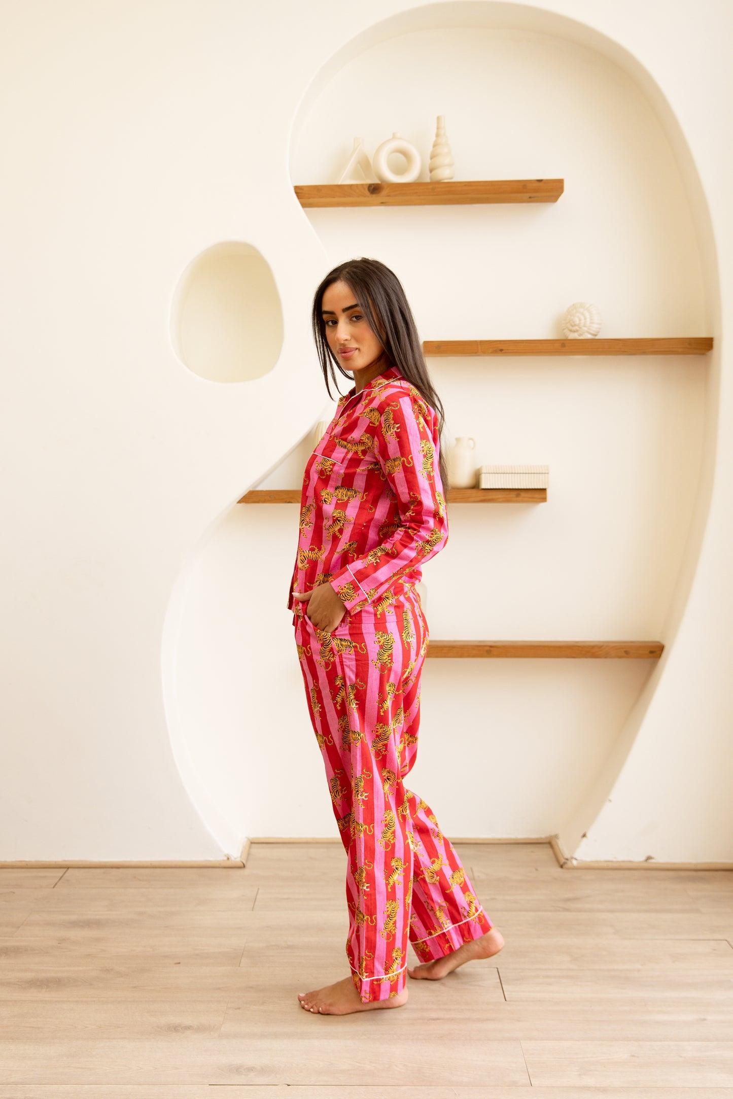 Amrita Pajamas Set Fuchsia Tiger Stripe
