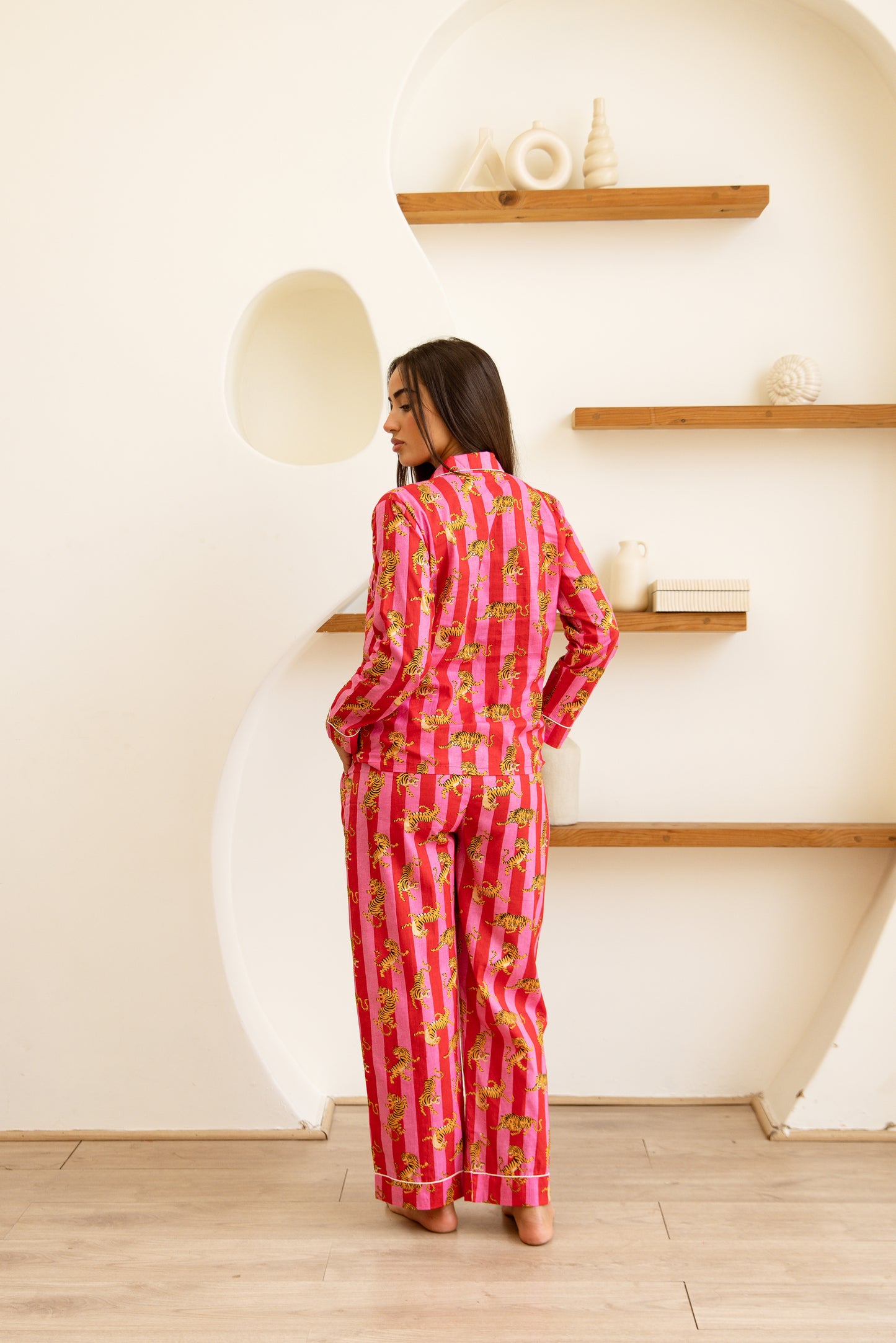 Amrita Pajamas Set Fuchsia Tiger Stripe
