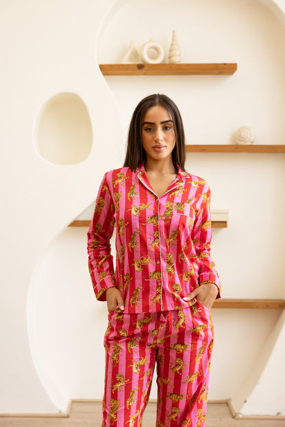 Amrita Pajamas Set Fuchsia Tiger Stripe