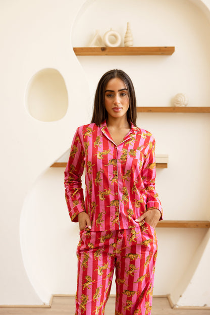 Amrita Pajamas Set Fuchsia Tiger Stripe