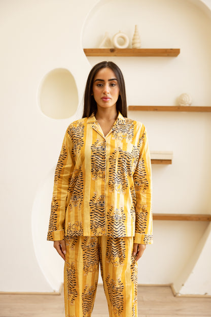 Amrita Pajamas Set Golden Stripe Tigress