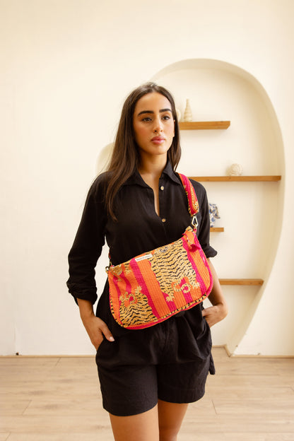 Shoulder Bag Red Tigress