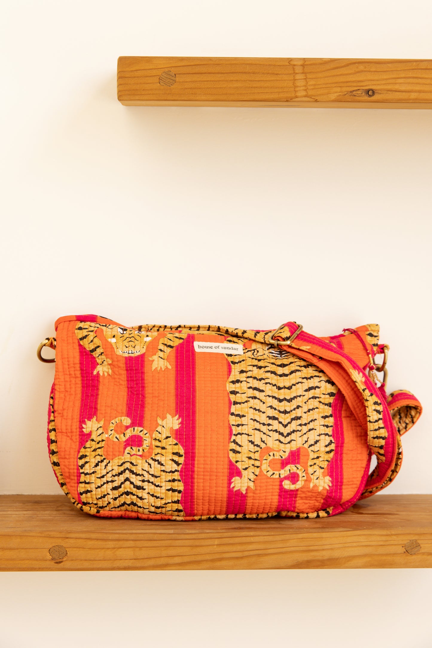Shoulder Bag Red Tigress