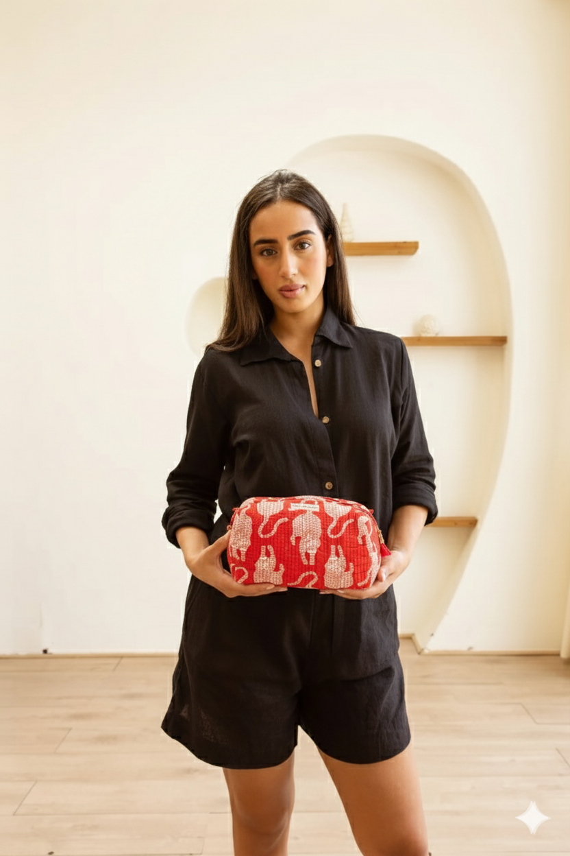 Makeup Bag Crimson Tigress