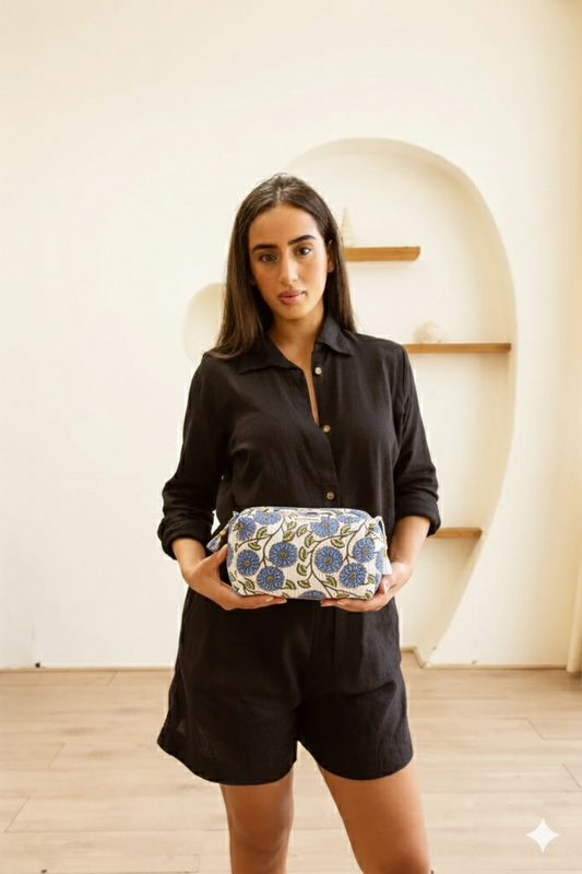 Makeup Bag Blue Blossom